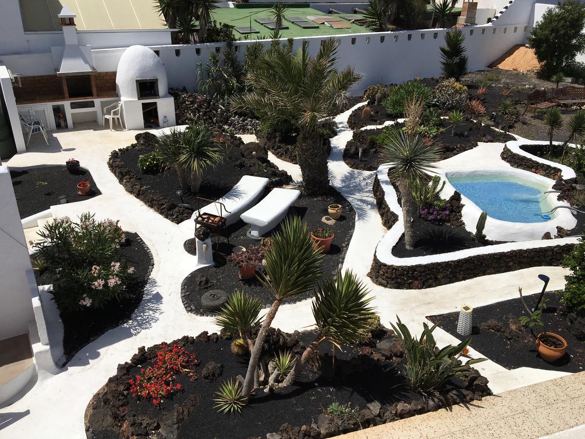 Apartamentos Los Vientos Orzola Exterior photo